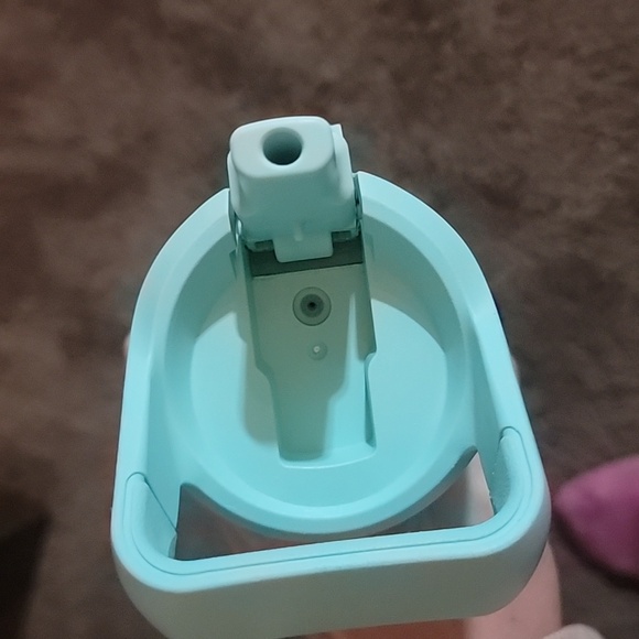 YETI STAINLESS STEEL BOTTLE - Picture 4 of 8